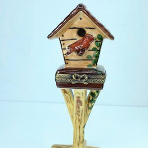 Rochard Limoges Peint Main Birdhouse with Hatching eggs in nest A152